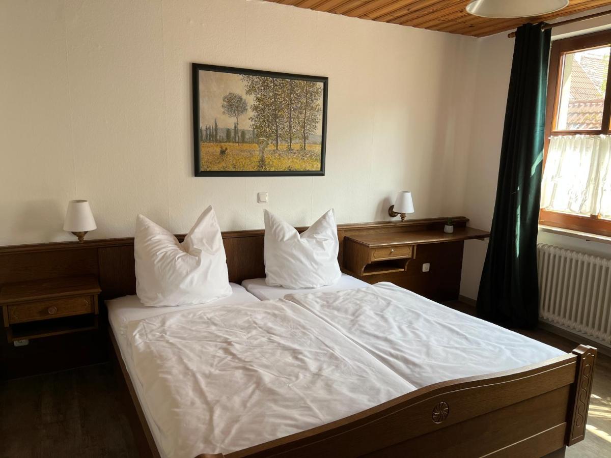 Pension Main-Art Mainstockheim Bagian luar foto
