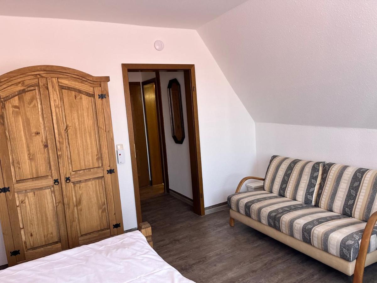 Pension Main-Art Mainstockheim Bagian luar foto