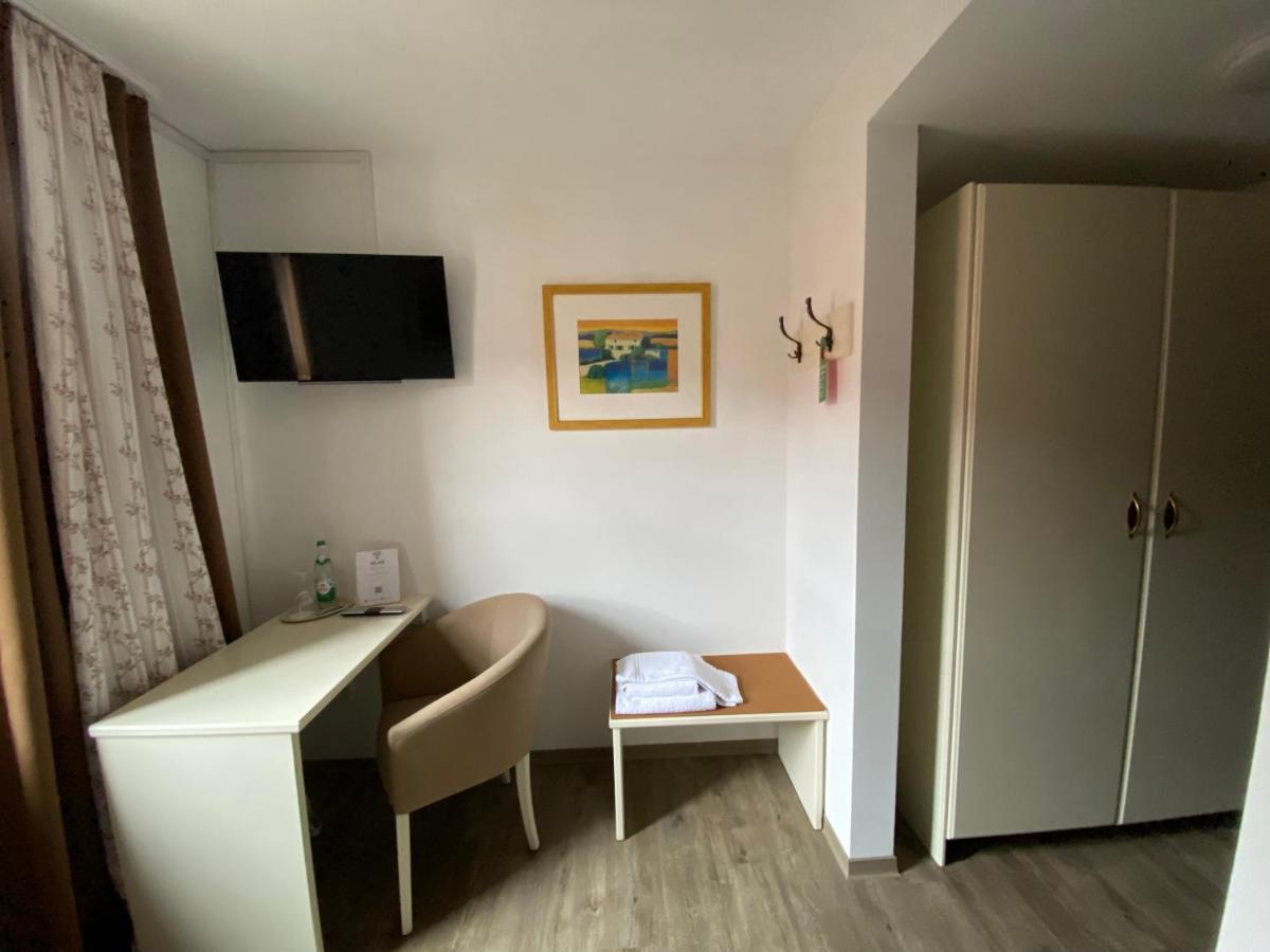 Pension Main-Art Mainstockheim Bagian luar foto